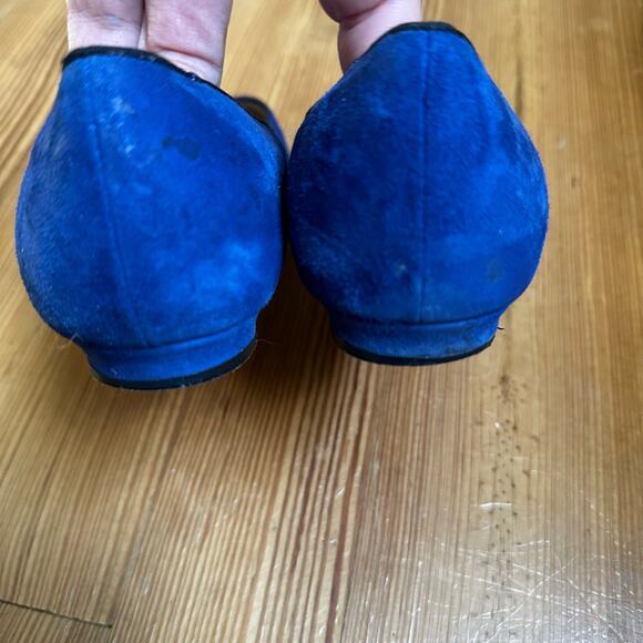Manolo Blahnik Blue Flats - Picture 3 of 7